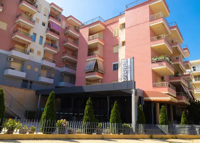 New Donantelo Hotel