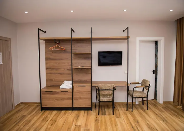 New Donantelo Hotel
