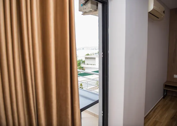 New Donantelo Hotel Vlorë