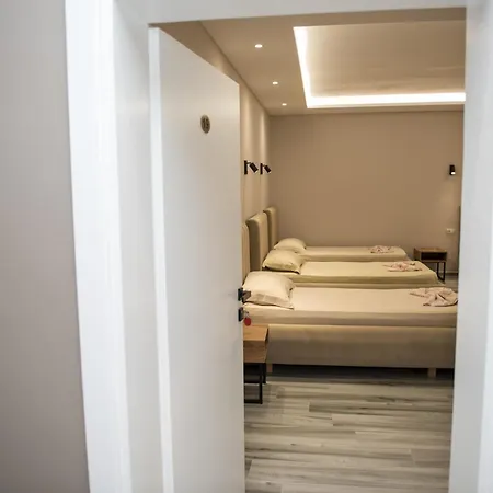 Hotel Donantelo Vlorë