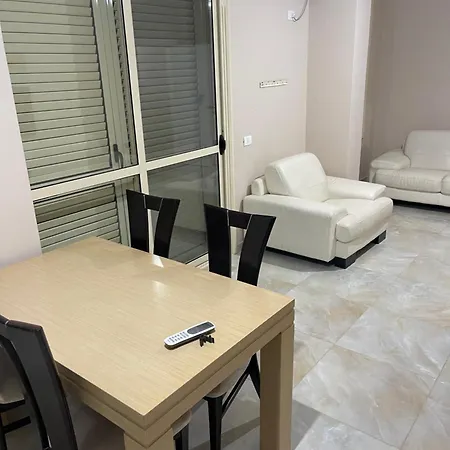 酒店 New Donantelo 3*