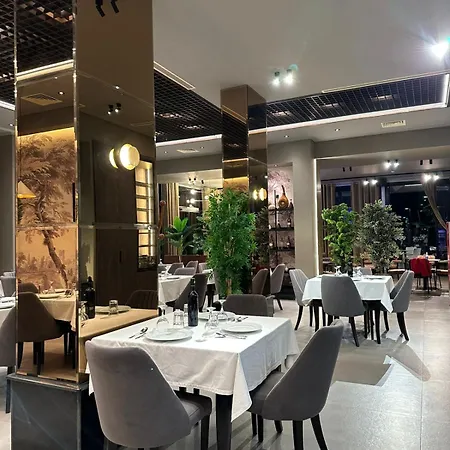 酒店 New Donantelo Vlorë